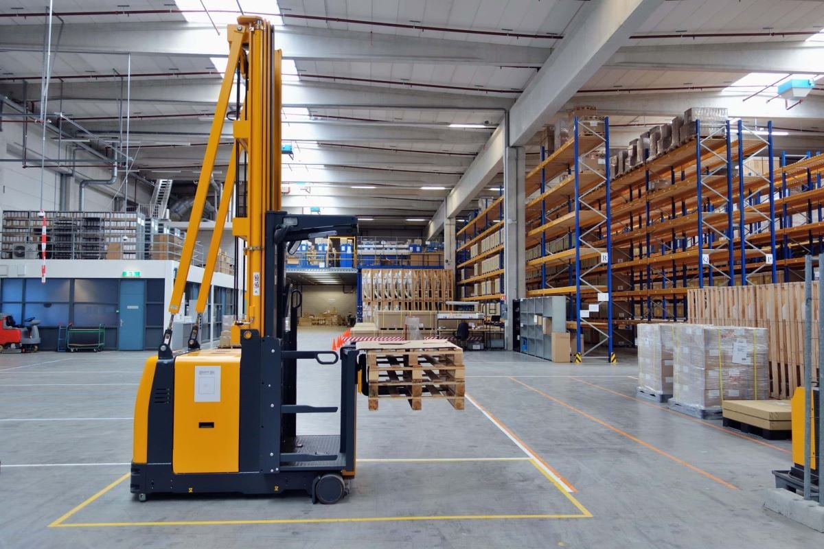 Efisien Tanpa Banyak Stok! Cross-Docking Bikin Rantai Pasokan Semakin Lancar