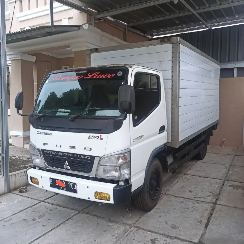 Truk Colt Diesel: Truk Tangguh dengan Kapasitas Super Besar untuk Logistik Anda!