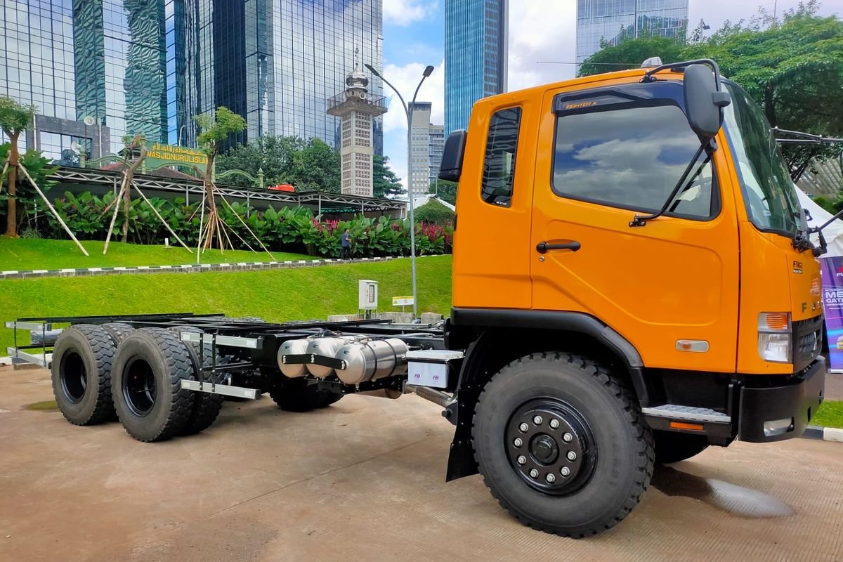 Tips Memilih Jasa Sewa Fuso untuk Pindahan Barang Besar
