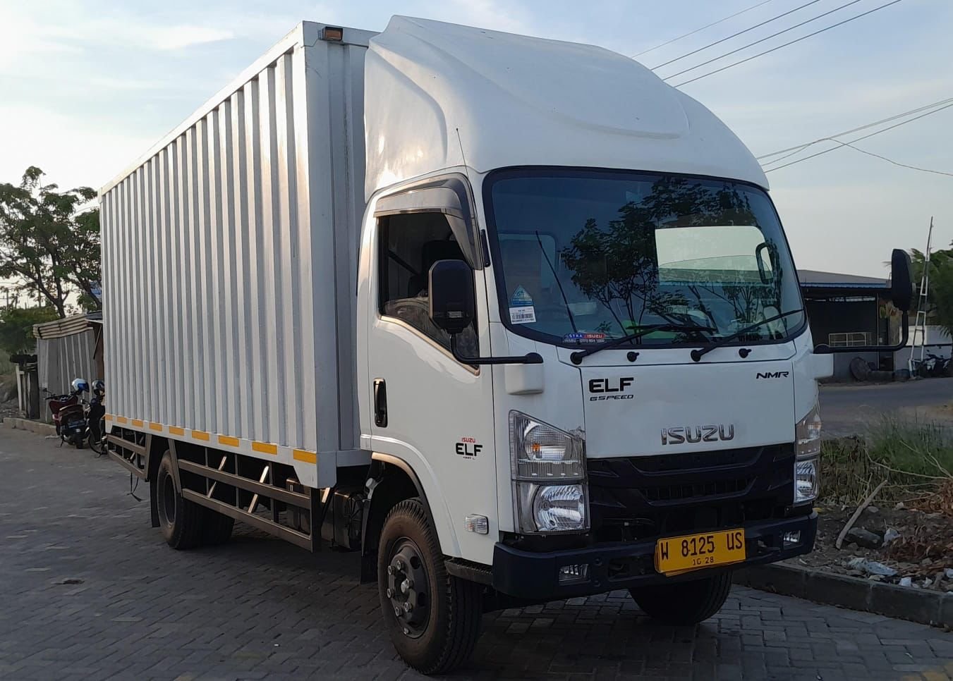 Solusi Logistik Adaptif: Menggunakan Sewa Truk untuk Percepatan Pertumbuhan Usaha
