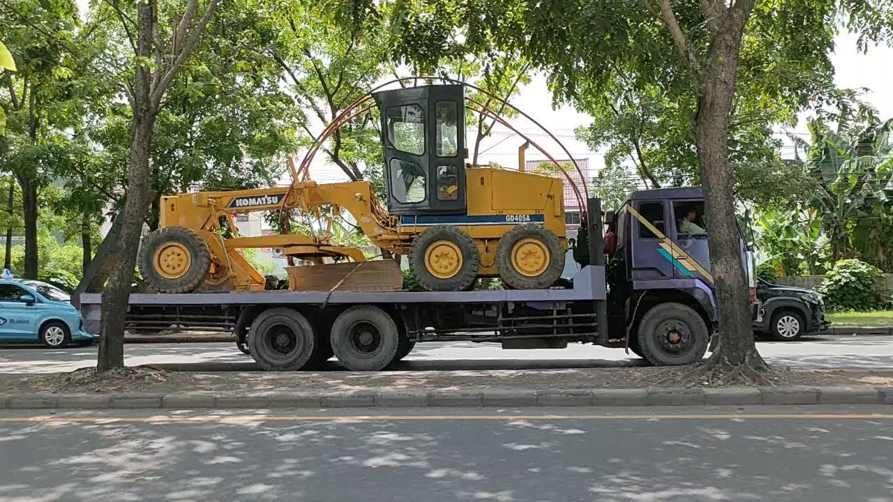 Kirim dengan Mudah: Layanan Sewa Truk Box untuk Pengiriman Alat Berat Surabaya