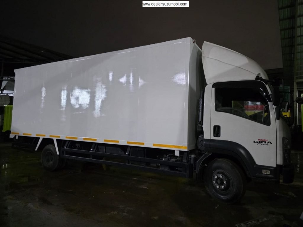 Punya Kiriman Overload? Atasi dengan Sewa CDD Box Kapasitas Jumbo Surabaya